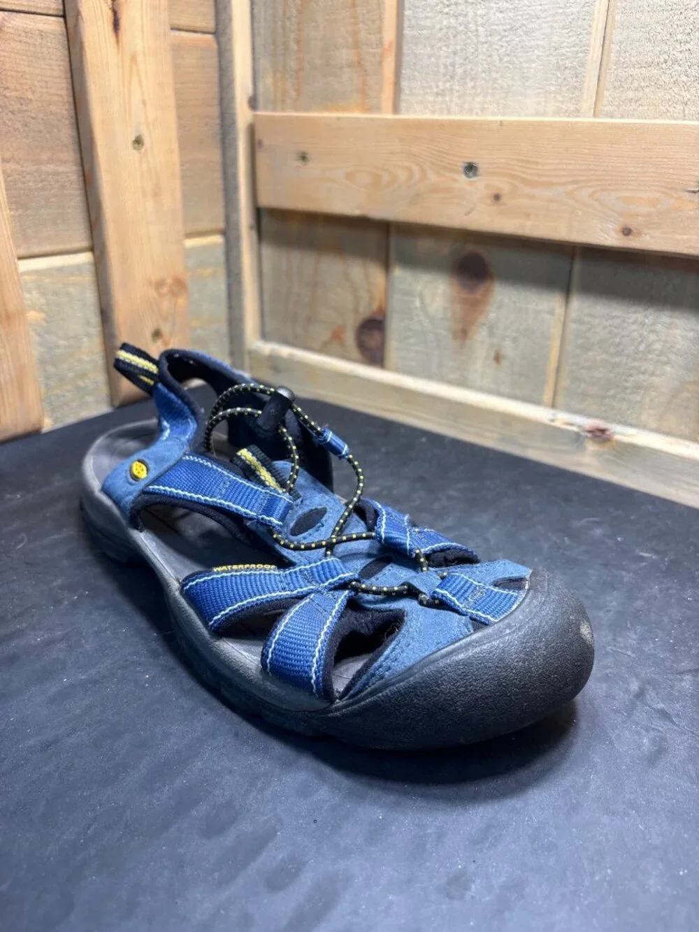 KEEN Girls Sport Sandal Blue EU 0507 Size US 7.5 UK 5 EU 38 Bungee Water Shoe